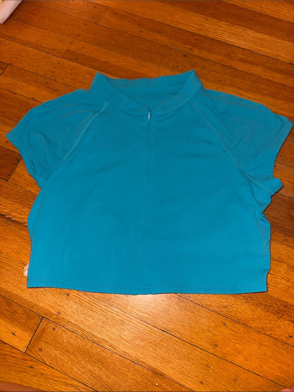 Alphalete sports bra